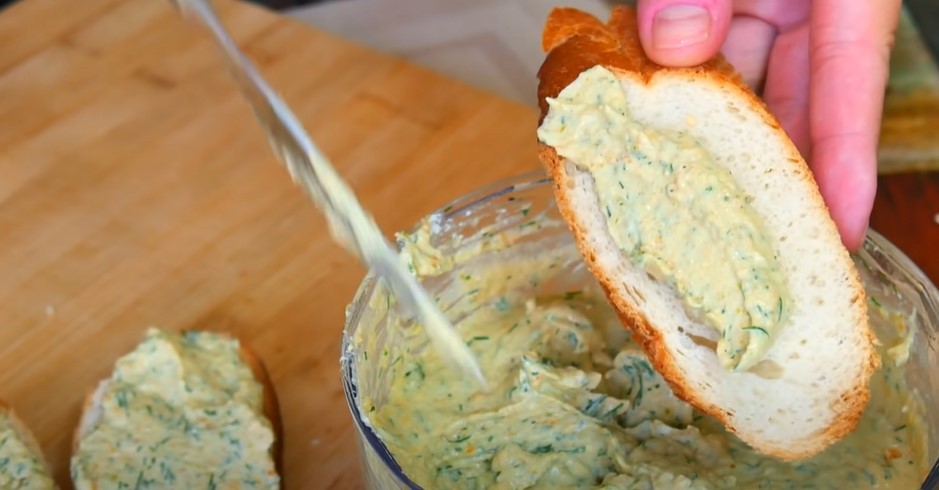 Мало хто так готує кабачки. Універсальна намазка із найпростіших продуктів